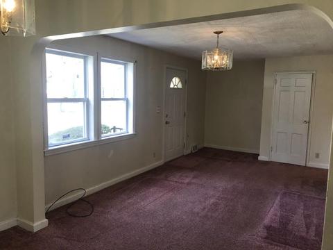 71 Stanhope Rd, Springfield, MA 01109 photo 8
