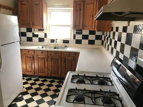 71 Stanhope Rd, Springfield, MA 01109 photo 10