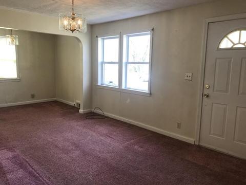 71 Stanhope Rd, Springfield, MA 01109 photo 5