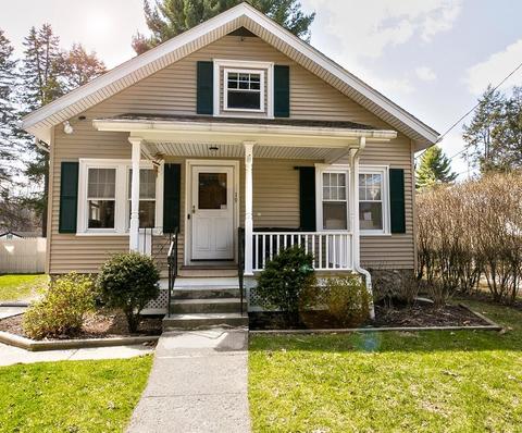 19 Chicopee St, Worcester, MA 01602 photo 1