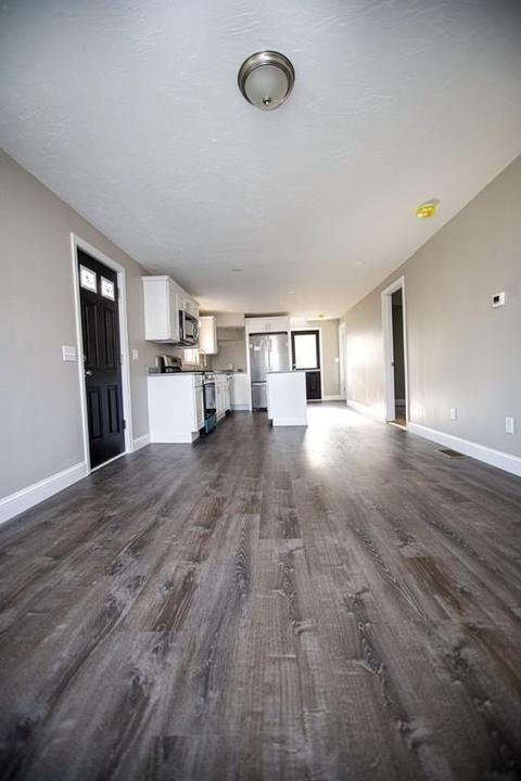 20 Adams St, Fairhaven, MA 02719 photo 9