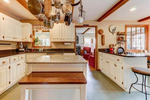 14 Brookview Rd, Millis, MA 02054 photo 9