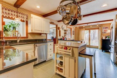 14 Brookview Rd, Millis, MA 02054 photo 10