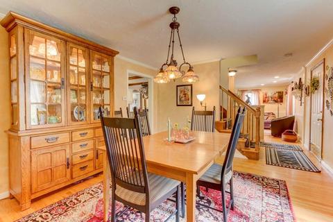 14 Brookview Rd, Millis, MA 02054 photo 4