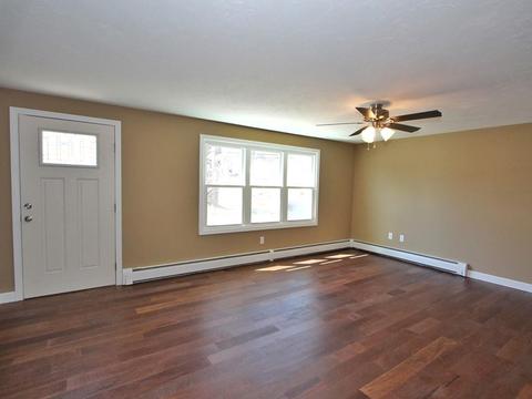 6 Phillips St, Worcester, MA 01604 photo 2