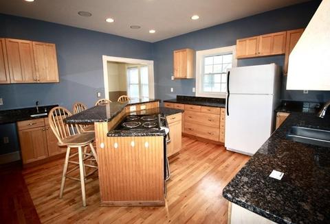 199 Main St, Maynard, MA 01754 photo 4