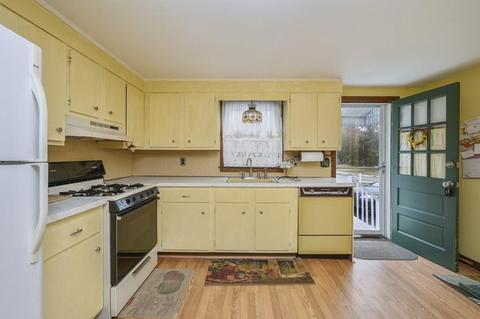 19 Odysis Dr, Buzzards Bay, MA 02532 photo 10