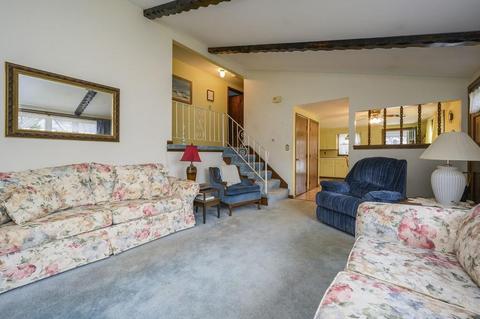 19 Odysis Dr, Buzzards Bay, MA 02532 photo 5