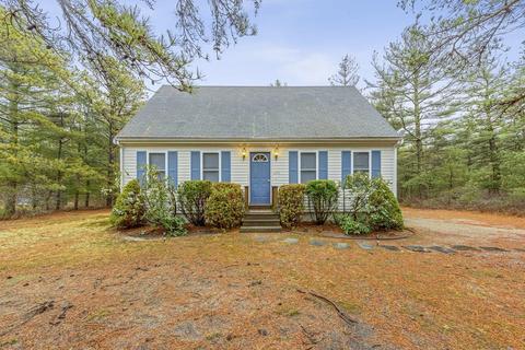 273 Charge Pond Rd, Wareham, MA 02571 photo 1