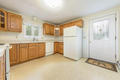 273 Charge Pond Rd, Wareham, MA 02571 photo 4