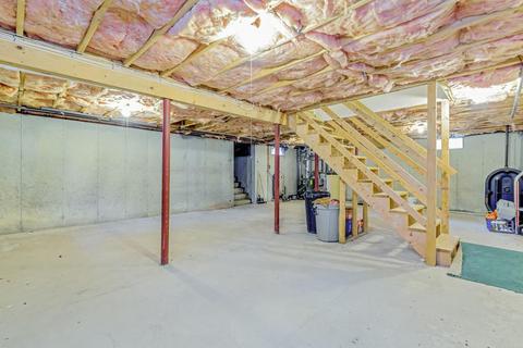 273 Charge Pond Rd, Wareham, MA 02571 photo 9