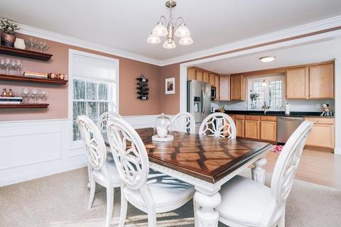 87 Adams St, Dunstable, MA 01827 photo 8