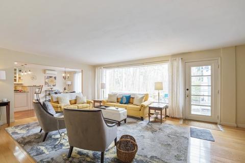 3 Old Brook Dr, Worcester, MA 01609 photo 9