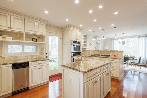 3 Old Brook Dr, Worcester, MA 01609 photo 6