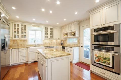 3 Old Brook Dr, Worcester, MA 01609 photo 4