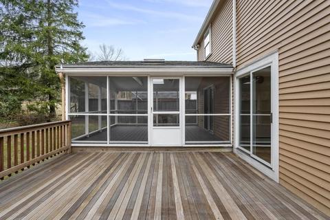 14 Stonehurst Rd, Needham, MA 02492 photo 22