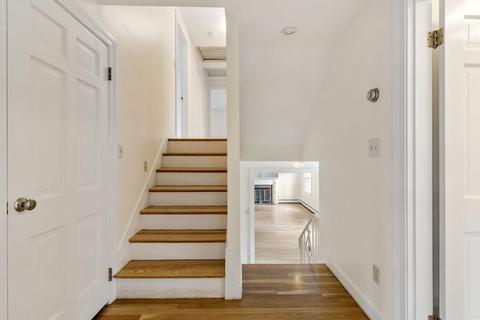 14 Stonehurst Rd, Needham, MA 02492 photo 16