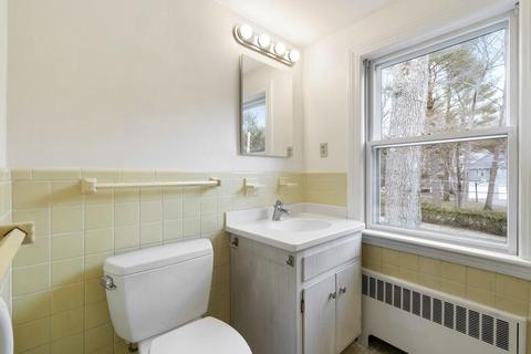 14 Stonehurst Rd, Needham, MA 02492 photo 12