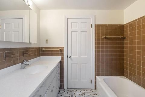14 Stonehurst Rd, Needham, MA 02492 photo 15
