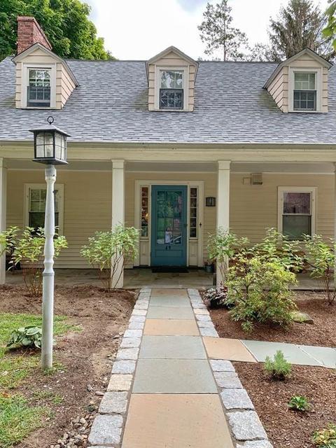 49 Blake Rd, Brookline, MA 02445 photo 3