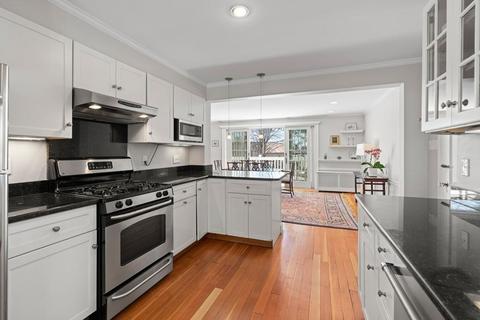 49 Blake Rd, Brookline, MA 02445 photo 16