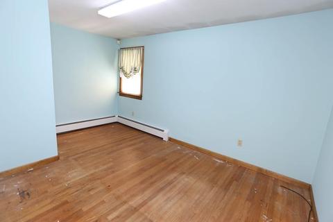 126 Boucher Cir, Chicopee, MA 01020 photo 21