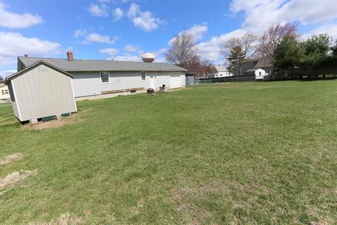 126 Boucher Cir, Chicopee, MA 01020 photo 7