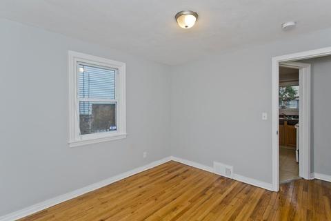 295 Rosewell St, Springfield, MA 01109 photo 14