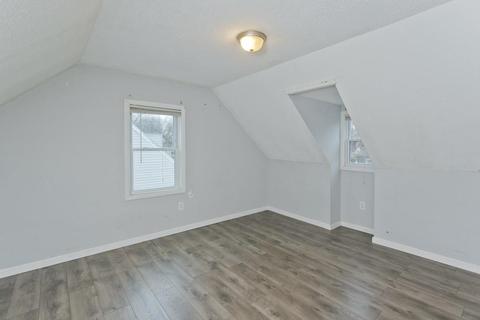 295 Rosewell St, Springfield, MA 01109 photo 35