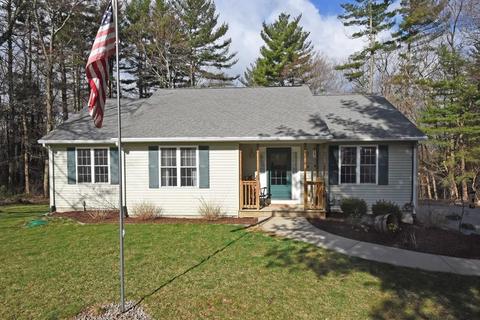 1206 School St, Webster, MA 01570 photo 1