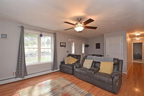 1206 School St, Webster, MA 01570 photo 3