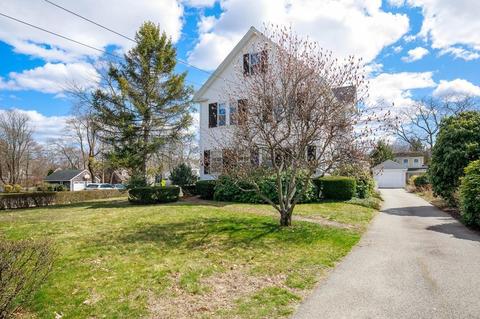 51 Pleasant St, Hingham, MA 02043 photo 4