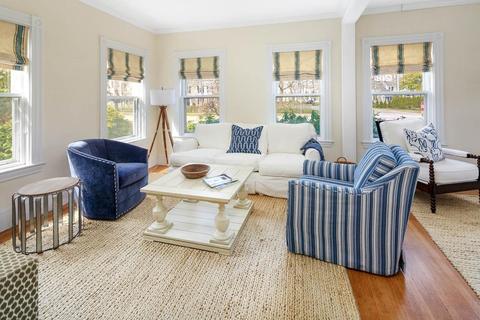 51 Pleasant St, Hingham, MA 02043 photo 15