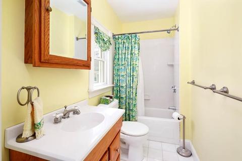 51 Pleasant St, Hingham, MA 02043 photo 27