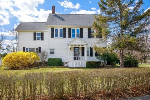 51 Pleasant St, Hingham, MA 02043 photo 1