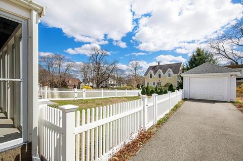 51 Pleasant St, Hingham, MA 02043 photo 37