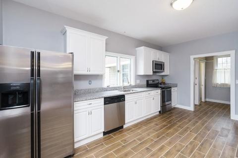 440 Broadway, Raynham, MA 02767 photo 5