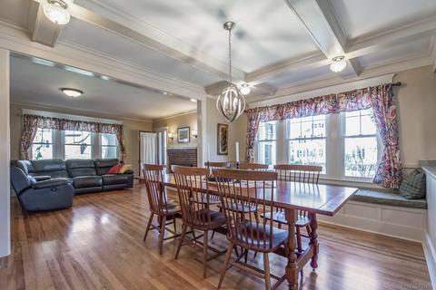 64 Coolidge Rd, Worcester, MA 01602 photo 12