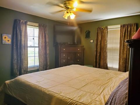 35 Randall St, Worcester, MA 01606 photo 6