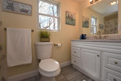 92 Hampstead Pl, Athol, MA 01331 photo 20