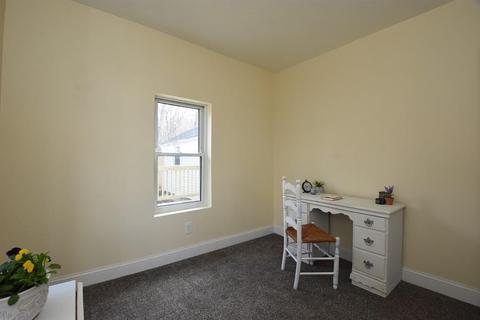 92 Hampstead Pl, Athol, MA 01331 photo 25