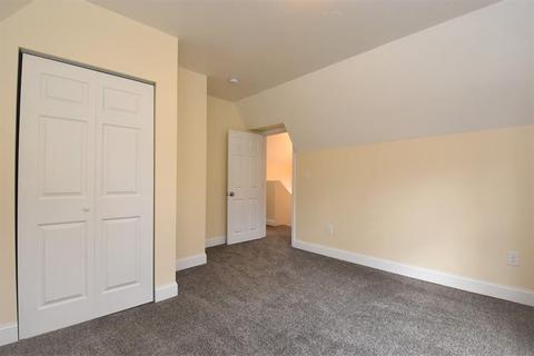 92 Hampstead Pl, Athol, MA 01331 photo 21