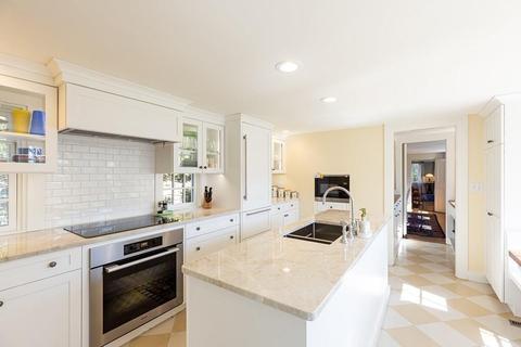 1326 Main St, Barnstable, MA 02635 photo 5