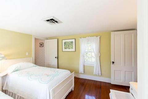 1326 Main St, Barnstable, MA 02635 photo 15