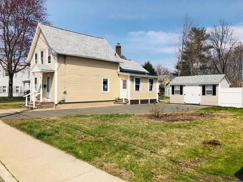 59 Parsons St, Easthampton, MA 01027 photo 2
