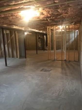 321 County St, Fall River, MA 02721 photo 5