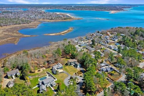 1 Twins Beach Ln, Wareham, MA 02571 photo 4