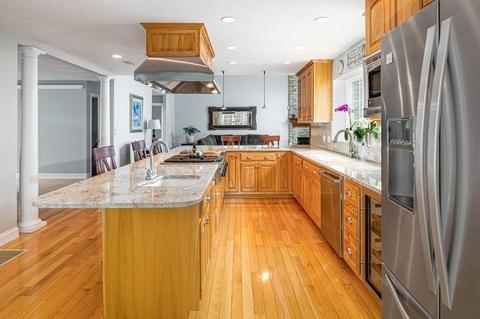 1 Twins Beach Ln, Wareham, MA 02571 photo 11