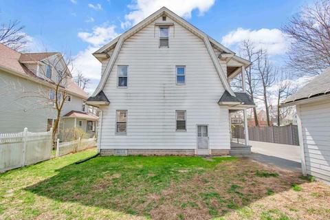 1062 Sumner Ave, Springfield, MA 01118 photo 9