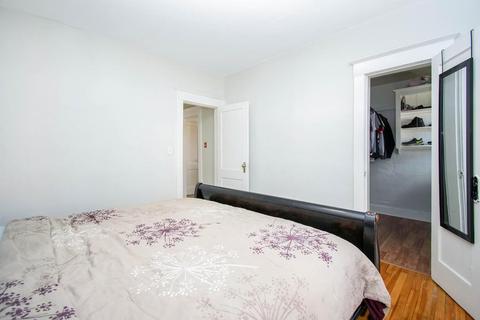 1062 Sumner Ave, Springfield, MA 01118 photo 17